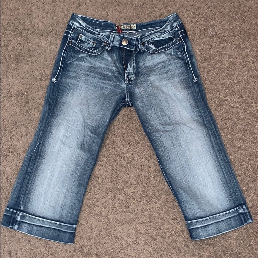 BRAND NEW BUCKLE BKE DENIM